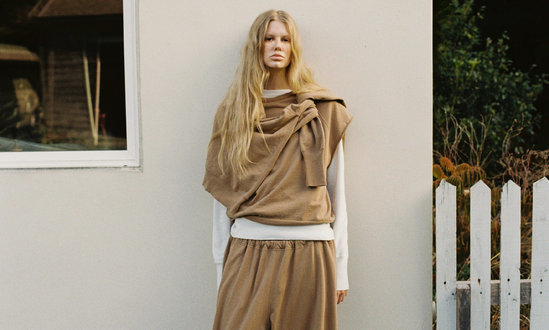 BACCA SPRING&SUMMER COLLECTION 2025 | トゥモローランド 公式サイト
